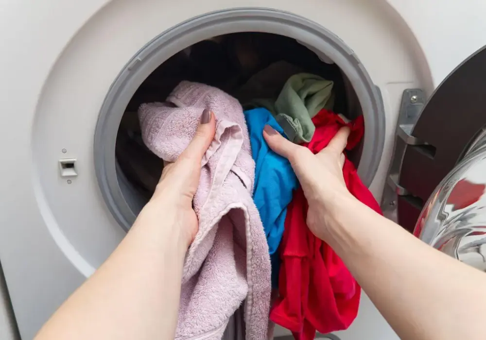 Błąd F05 w pralce Whirlpool: Szybka naprawa bez kosztownej wizyty serwisanta