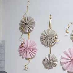 Proste ozdoby na urodziny DIY. Kreatywne pomysły, które zachwycą każdego gościa